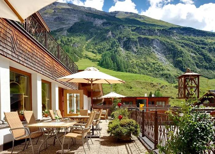 Hotel Berghof Crystal Spa & Sports Tux